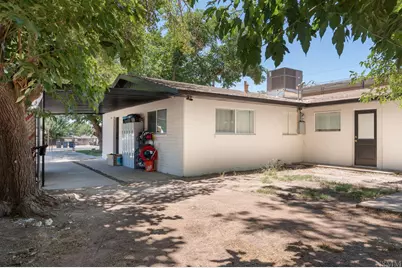 144 W 300 South St, Saint George, UT 84770 - Photo 33
