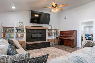 144 W 300 S St, Saint George, UT 84770 - Photo 13