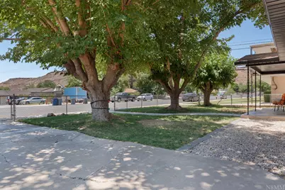 144 W 300 South St, Saint George, UT 84770 - Photo 31