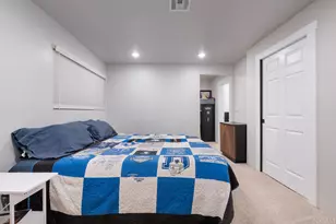 144 W 300 S St, Saint George, UT 84770 - Photo 15
