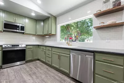 144 W 300 South St, Saint George, UT 84770 - Photo 9
