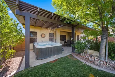 3242 S Laurelwood Cir, Saint George, UT 84790 - Photo 15