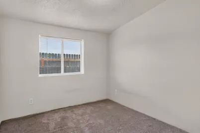 340 E Telegraph St, Washington, UT 84780 - Photo 15