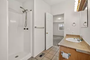 340 E Telegraph St, Washington, UT 84780 - Photo 11