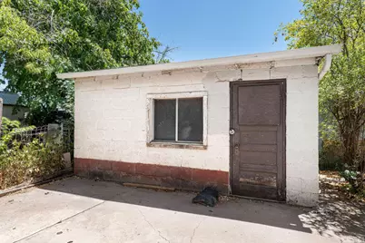 111 S 200 E, Saint George, UT 84770 - Photo 13