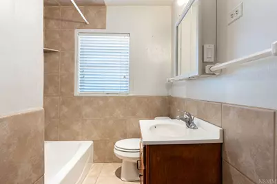 111 S 200 E, Saint George, UT 84770 - Photo 31