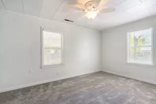 111 S 200 E, Saint George, UT 84770 - Photo 33