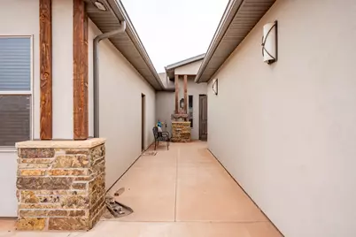 4830 W Pioneer Ave, Kanab, UT 84741 - Photo 7