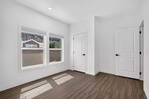 464 E Jessop Ave, Hildale, UT 84784 - Photo 29