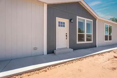 464 E Jessop Ave, Hildale, UT 84784 - Photo 1