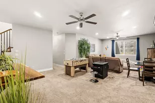 3800 Paradise Vlg Dr, Santa Clara, UT 84765 - Photo 33