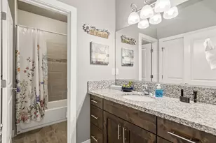 3800 Paradise Vlg Dr, Santa Clara, UT 84765 - Photo 45