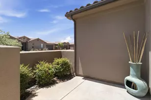 3800 Paradise Vlg Dr, Santa Clara, UT 84765 - Photo 5