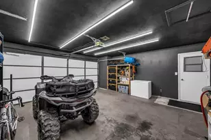 250 E 600 S, Saint George, UT 84770 - Photo 15