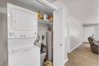 250 E 600 S #4, Saint George, UT 84770 - Photo 7