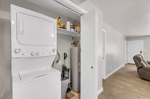 250 E 600 S, Saint George, UT 84770 - Photo 7