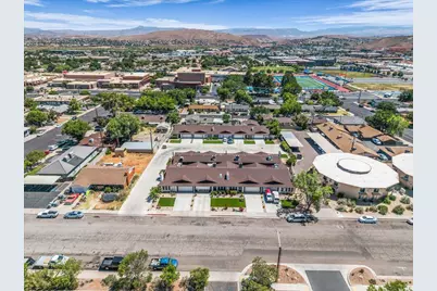 250 E 600 S #4, Saint George, UT 84770 - Photo 21