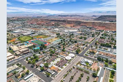 250 E 600 S #4, Saint George, UT 84770 - Photo 25