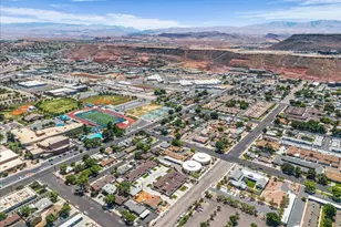 250 E 600 S, Saint George, UT 84770 - Photo 25