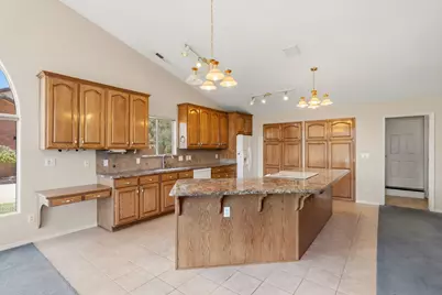 656 N Northstar Dr, Saint George, UT 84770 - Photo 9