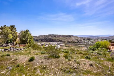 1856 E Joe Cir, Saint George, UT 84790 - Photo 9