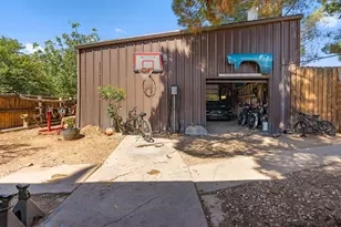 385 N State St, La Verkin, UT 84745 - Photo 5