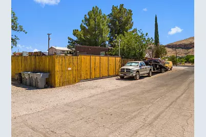 385 N State St, La Verkin, UT 84745 - Photo 31