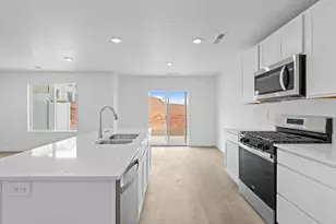 2145 S Wolverine Way, Washington, UT 84780 - Photo 11