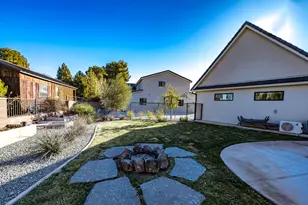 1283 N Gallen Rd, Santa Clara, UT 84765 - Photo 51