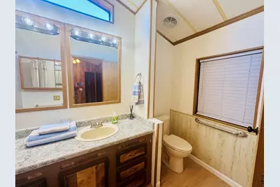 1360 N Dixie Downs Rd #28, Saint George, UT 84770 - Photo 17