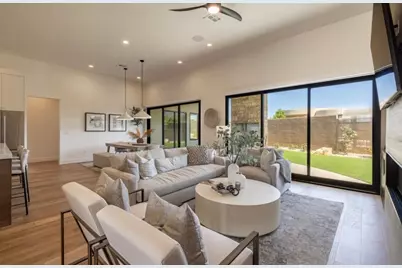 1335 W Shinnecock Cir, Saint George, UT 84770 - Photo 15