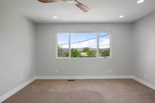 135 N 300 E, Washington, UT 84780 - Photo 31