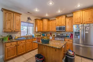2323 E 440 N Cir, Saint George, UT 84790 - Photo 3