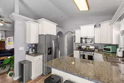 202 N 870 W, Hurricane, UT 84737 - Photo 9