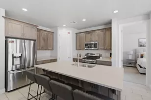 2329 E Escondido Dr, Washington, UT 84780 - Photo 9