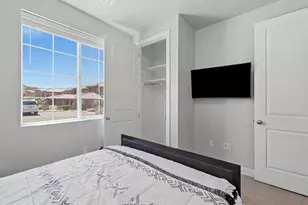2329 E Escondido Dr, Washington, UT 84780 - Photo 19