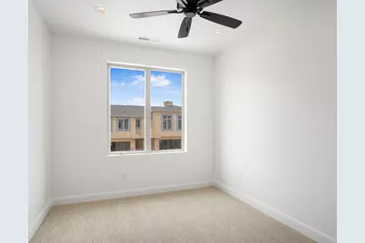 1002 Manen St, Washington, UT 84780 - Photo 17