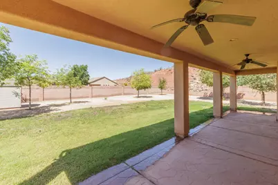 2906 E Autumn Rose Dr, Washington, UT 84780 - Photo 27