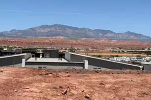 907 E Coyote Crest Dr, Washington, UT 84780 - Photo 15