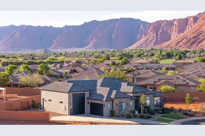 562 S Harmony Cir, Ivins, UT 84738 - Photo 1