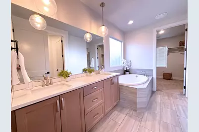 429 E Treasure Valley Rd, Washington, UT 84780 - Photo 17