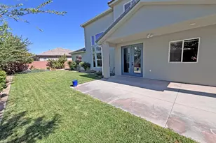 429 E Treasure Valley Rd, Washington, UT 84780 - Photo 29
