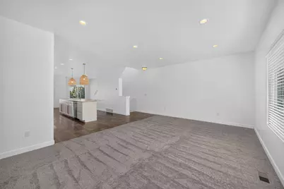 662 W Koins Way, Bluffdale, UT 84065 - Photo 11