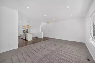 662 W Koins Way, Bluffdale, UT 84065 - Photo 11