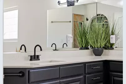930 S Indian Cir, Washington, UT 84780 - Photo 7