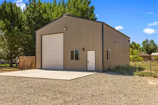 3900 Quarterhorse Dr, Cedar City, UT 84721 - Photo 3