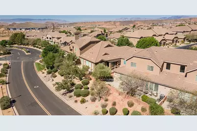 1984 N Pebble Beach Dr, Washington, UT 84780 - Photo 41