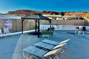 1150 W Red Hills Pkwy, Washington, UT 84780 - Photo 27