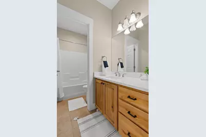 1570 S Rio Virgin Dr, Washington, UT 84780 - Photo 15