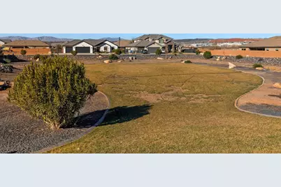 1792 S Roy Ct, Washington, UT 84780 - Photo 27
